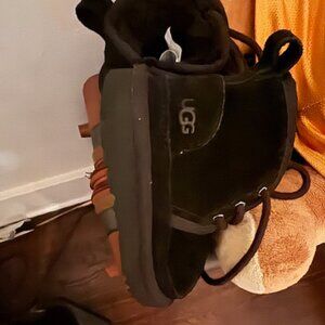 Baby lace up Ugg boots toddler size 8